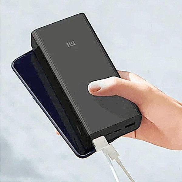 پاوربانك شیائومی مدل PB3018ZM ظرفيت 30,000mAh ( های کپی )